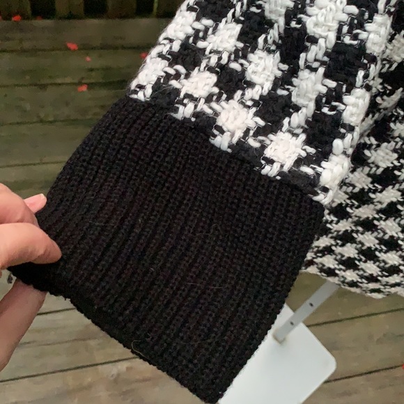 Heavy winter coat - Picture 3 of 6